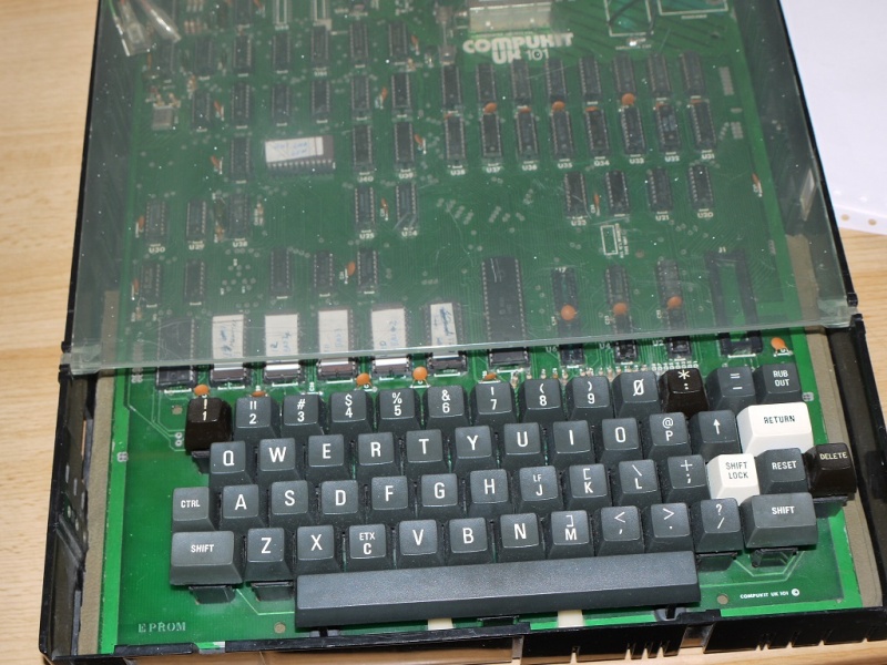 File:Motherboard version 3.jpg